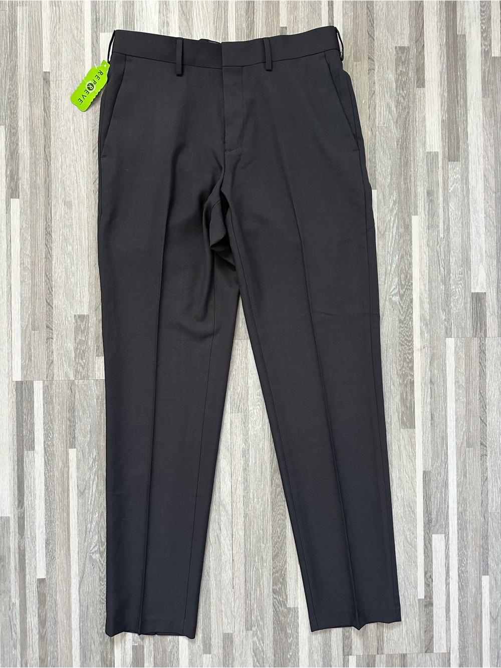 Haggar Premium Stretch Men’s Dark Gray Slim Fit Pants - Size 29x30 NWT